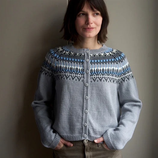 BAGGEN CARDIGAN fra Kit Couture